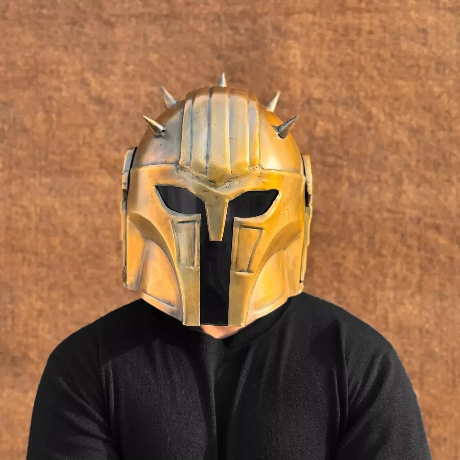 Mandalorian-style sci-fi cosplay helmet