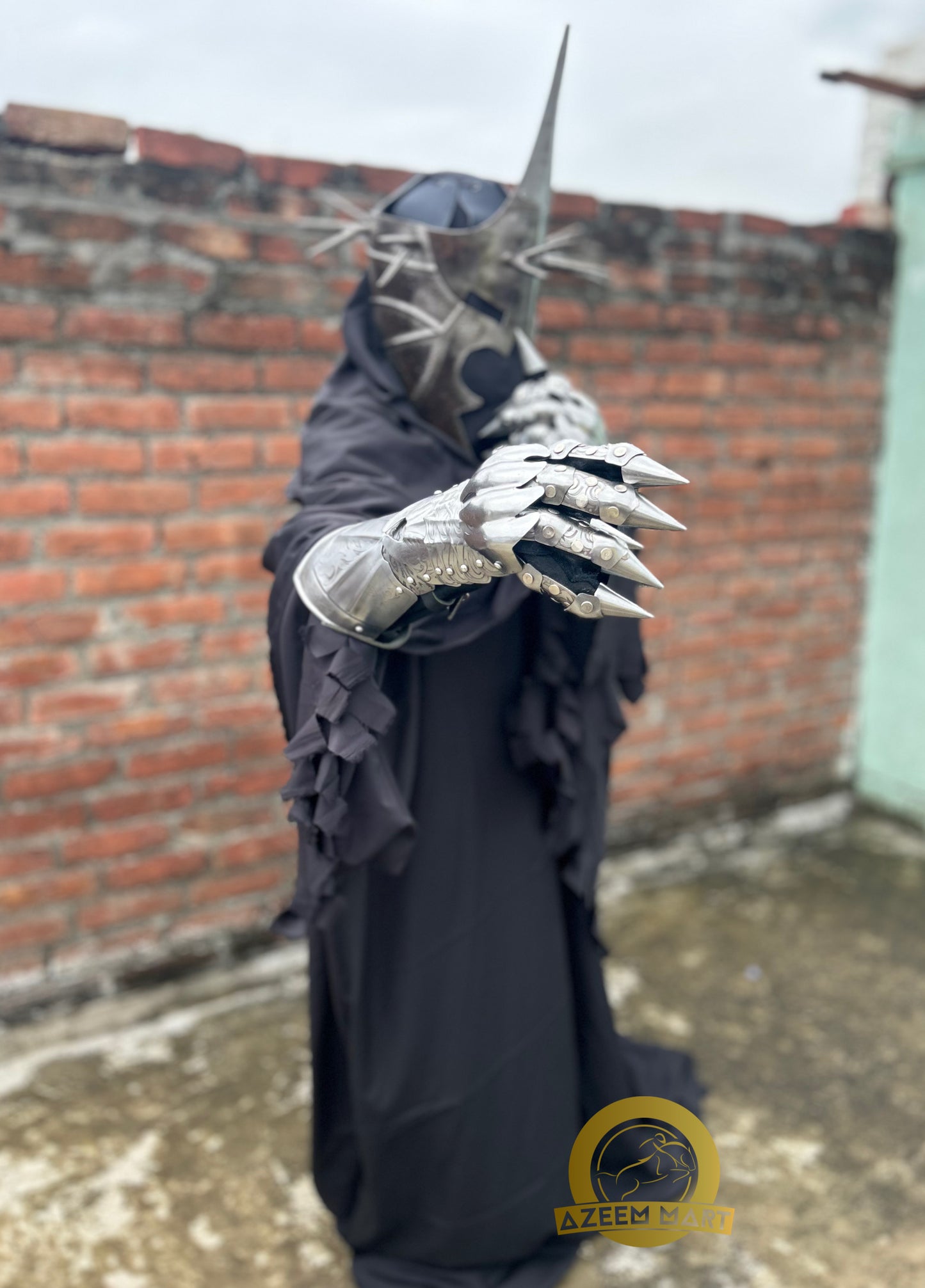 Nazgûl & Witch-King Costume — Helmet, Cloak & Gauntlets