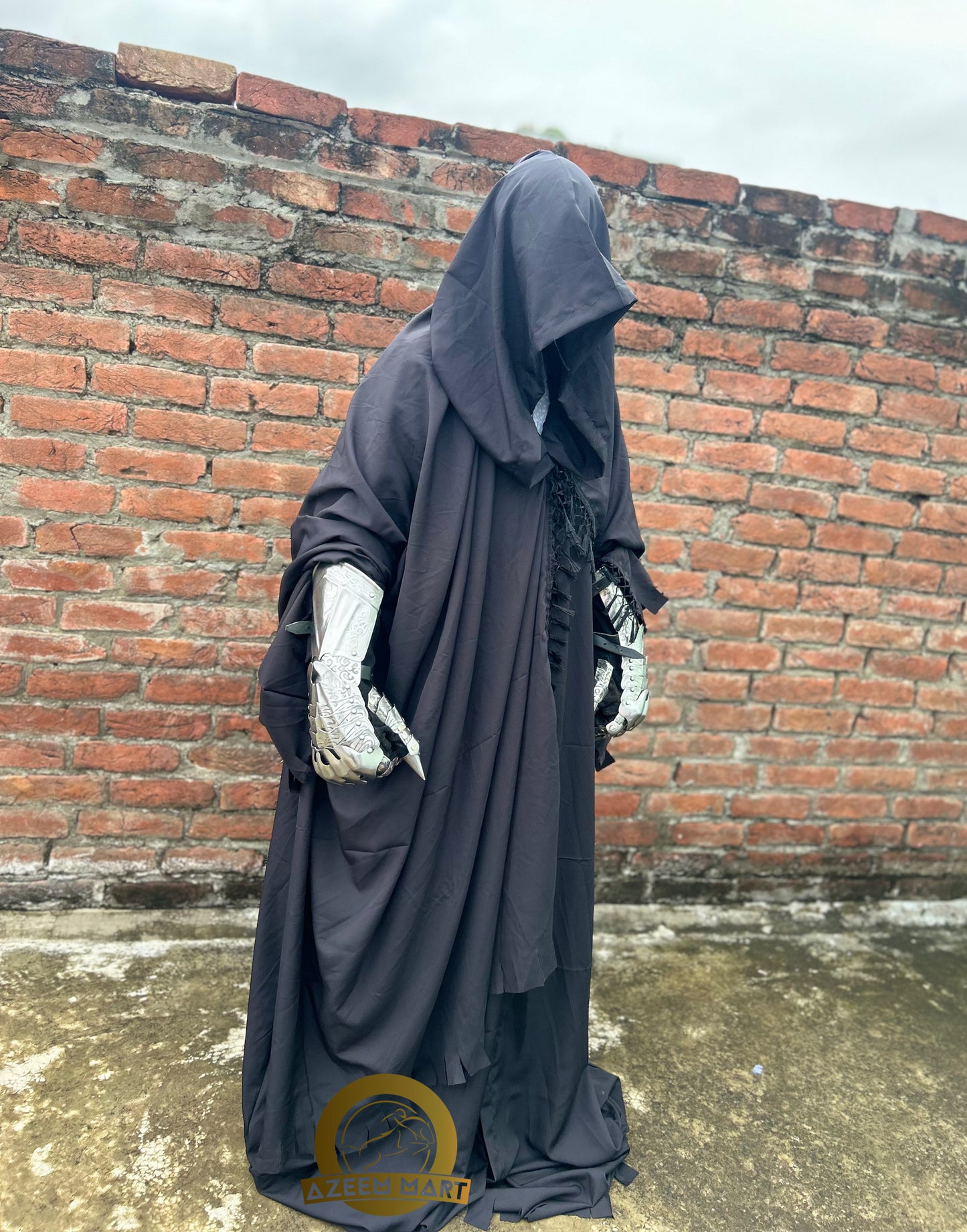Nazgûl & Witch-King Costume — Helmet, Cloak & Gauntlets