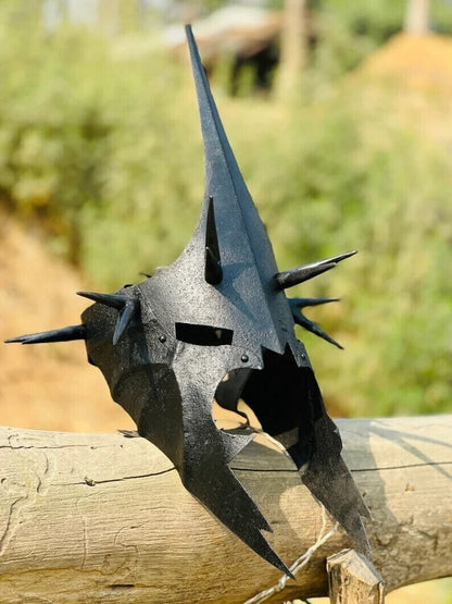 Nazgûl & Witch-King Costume — Helmet, Cloak & Gauntlets